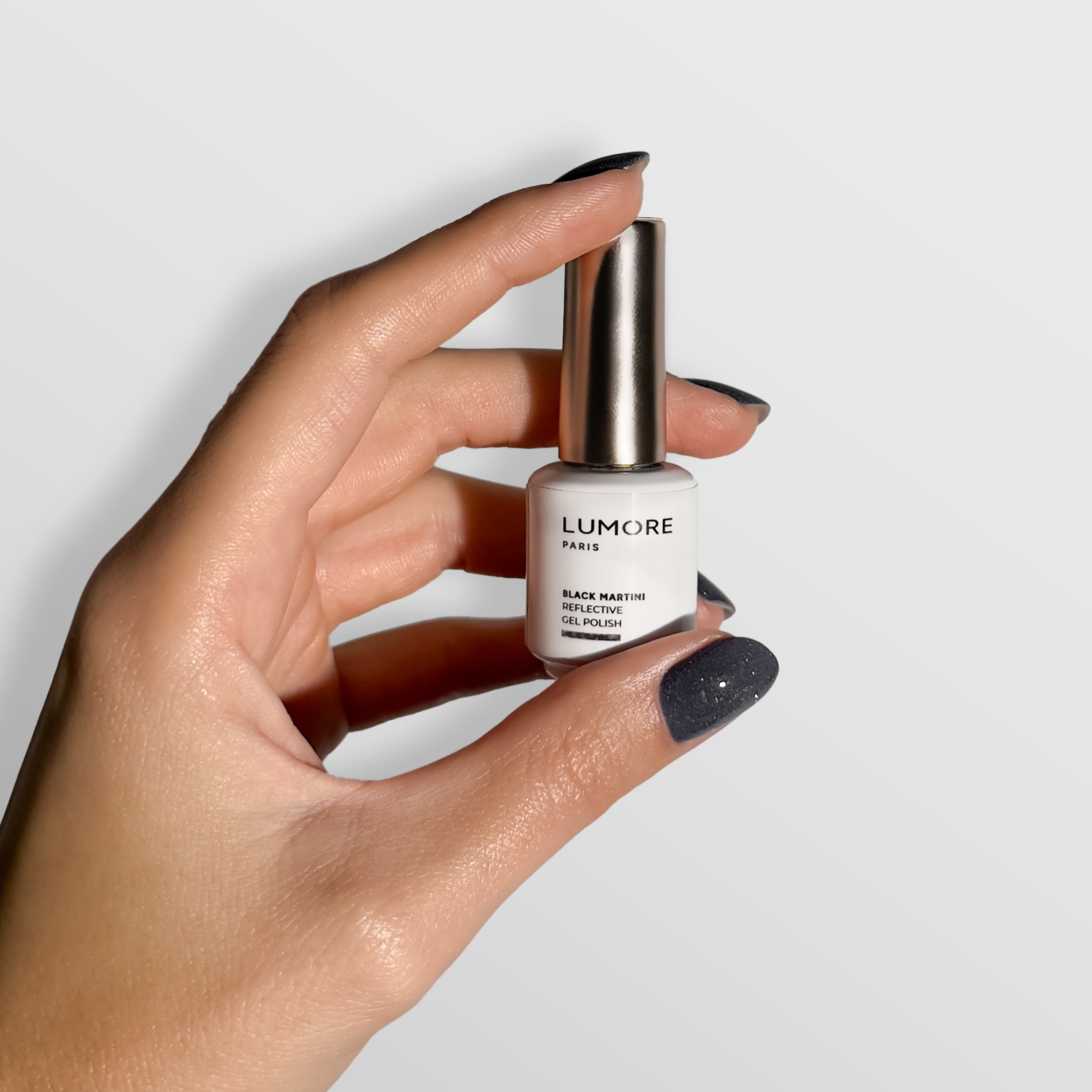 REFLECTIVE LAKAS, BLACK MARTINI