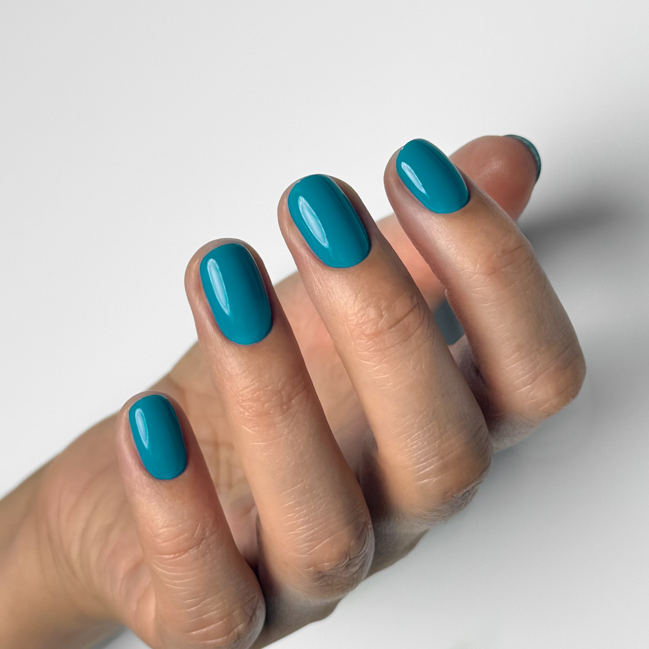 GELINIS LAKAS, RIVIERA