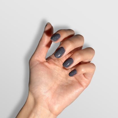 REFLECTIVE GELINIŲ LAKŲ KOLEKCIJA