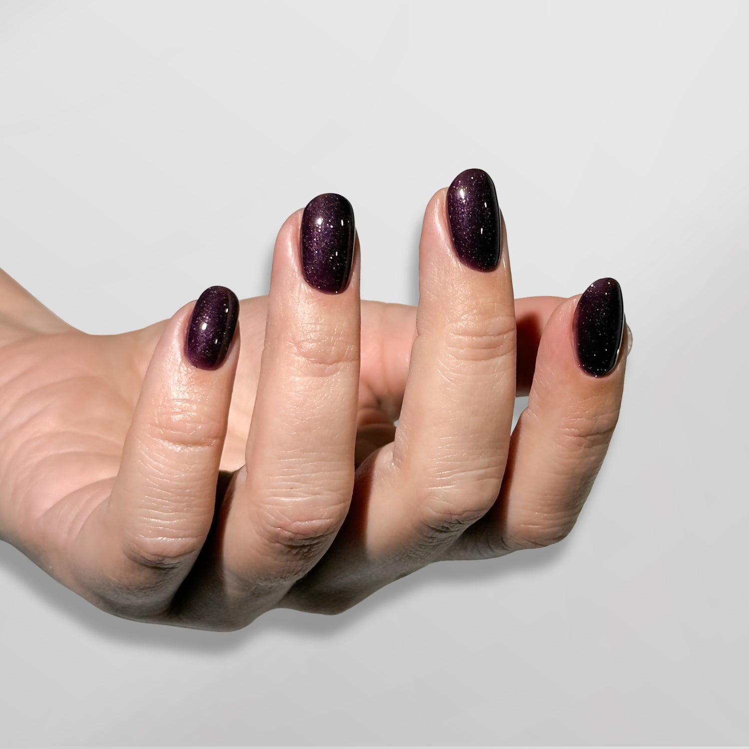 REFLECTIVE GELINIŲ LAKŲ KOLEKCIJA