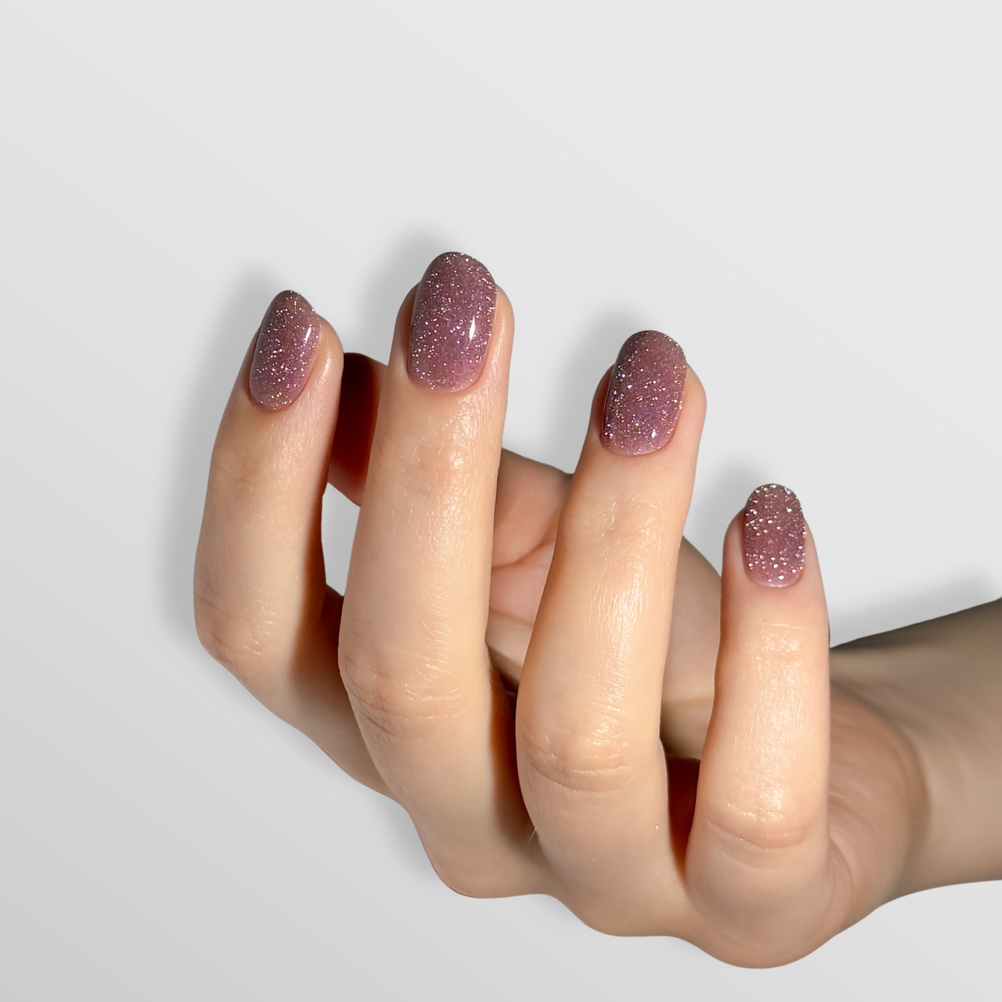 REFLECTIVE GELINIŲ LAKŲ KOLEKCIJA