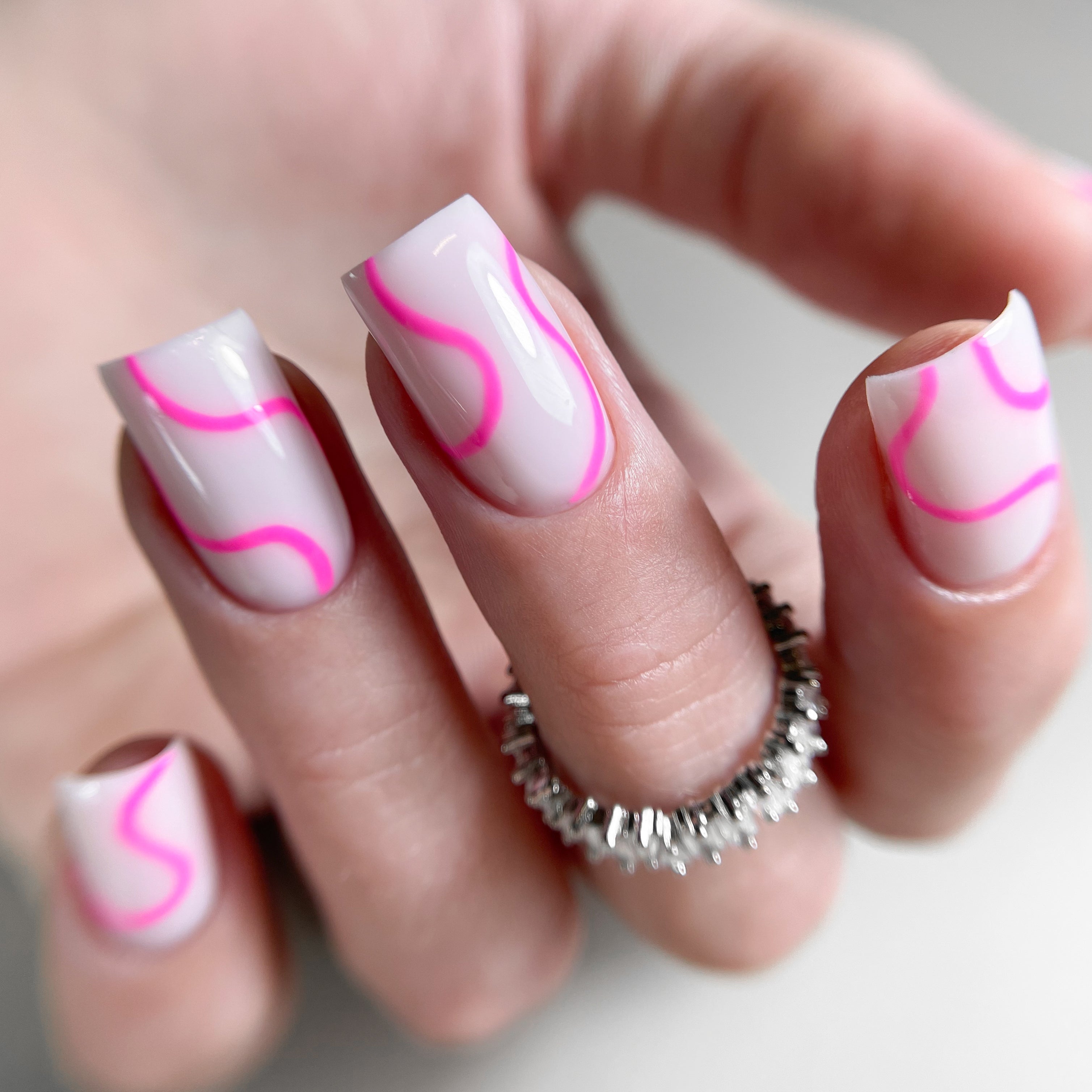 FAST STATYBINIS GELIS, PEACE